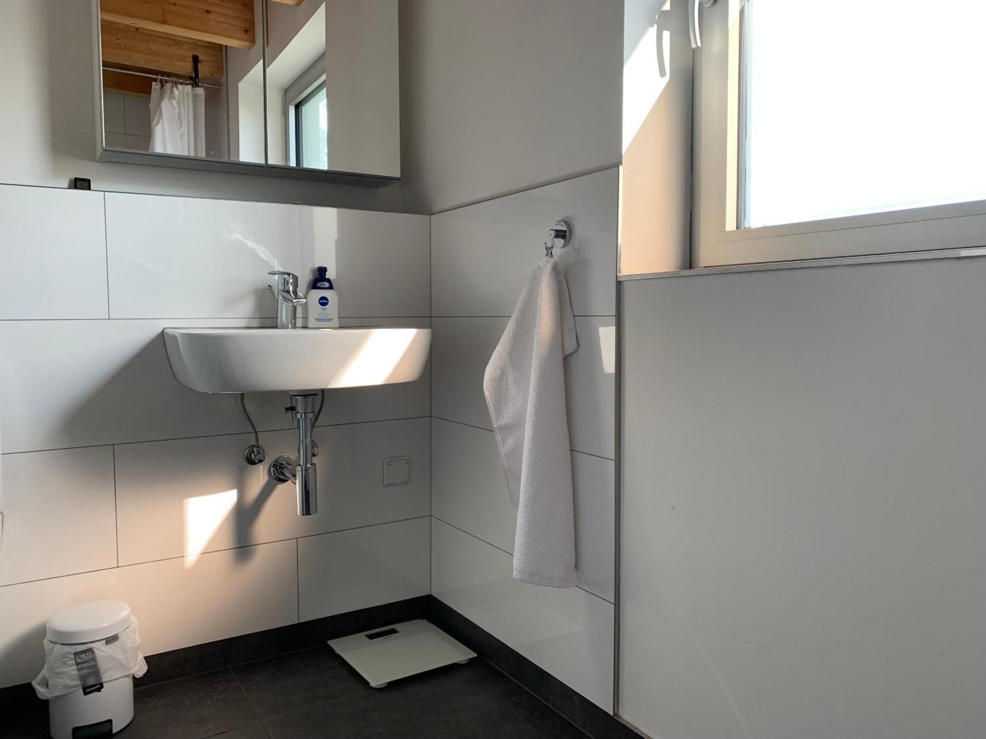 A Cozy Room In A Modern House 波茨坦 外观 照片