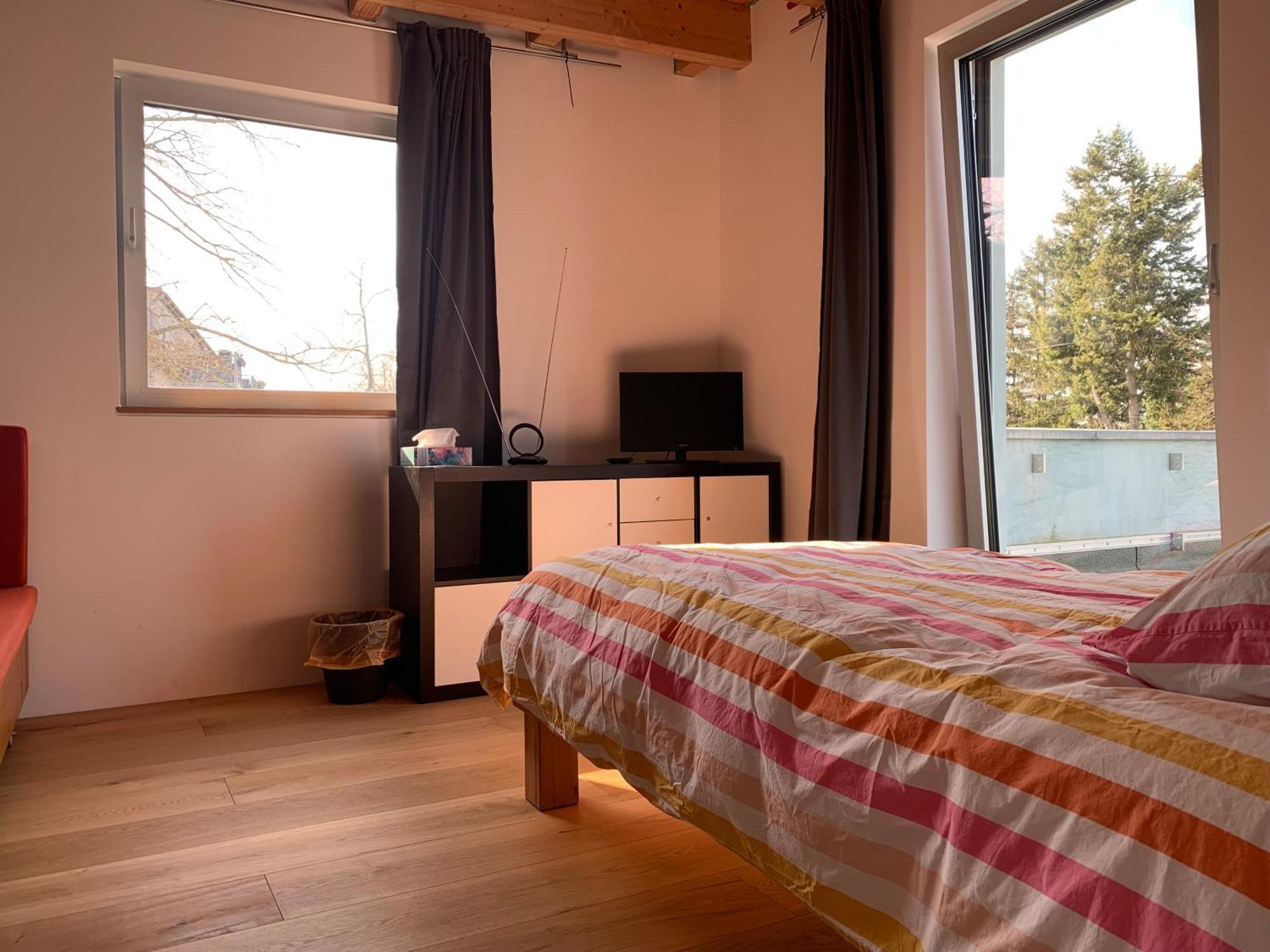 A Cozy Room In A Modern House 波茨坦 外观 照片